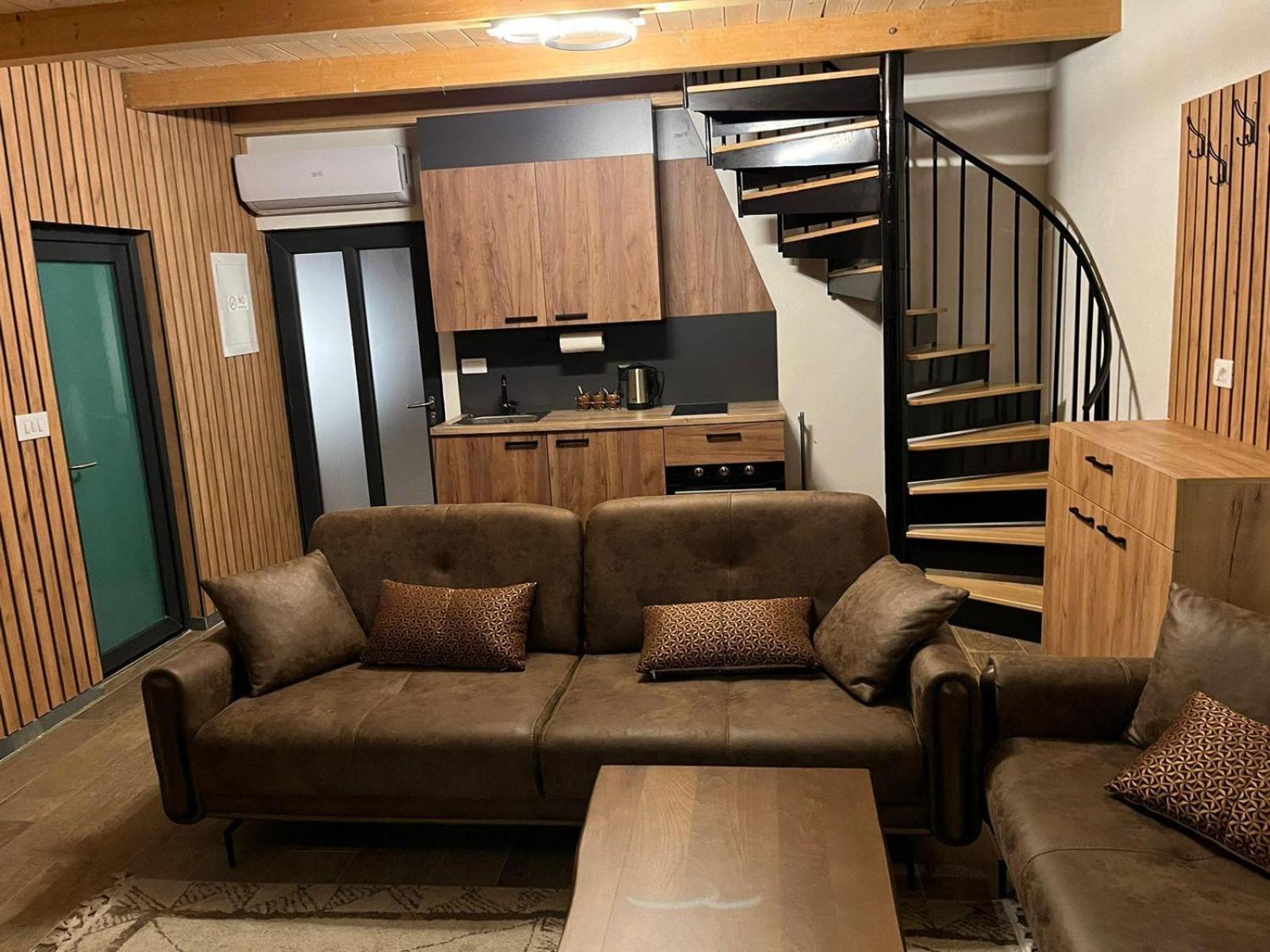 Bujtinat Lisa Appartement Boge Buitenkant foto