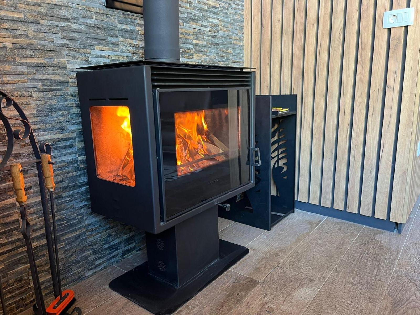 Bujtinat Lisa Appartement Boge Buitenkant foto