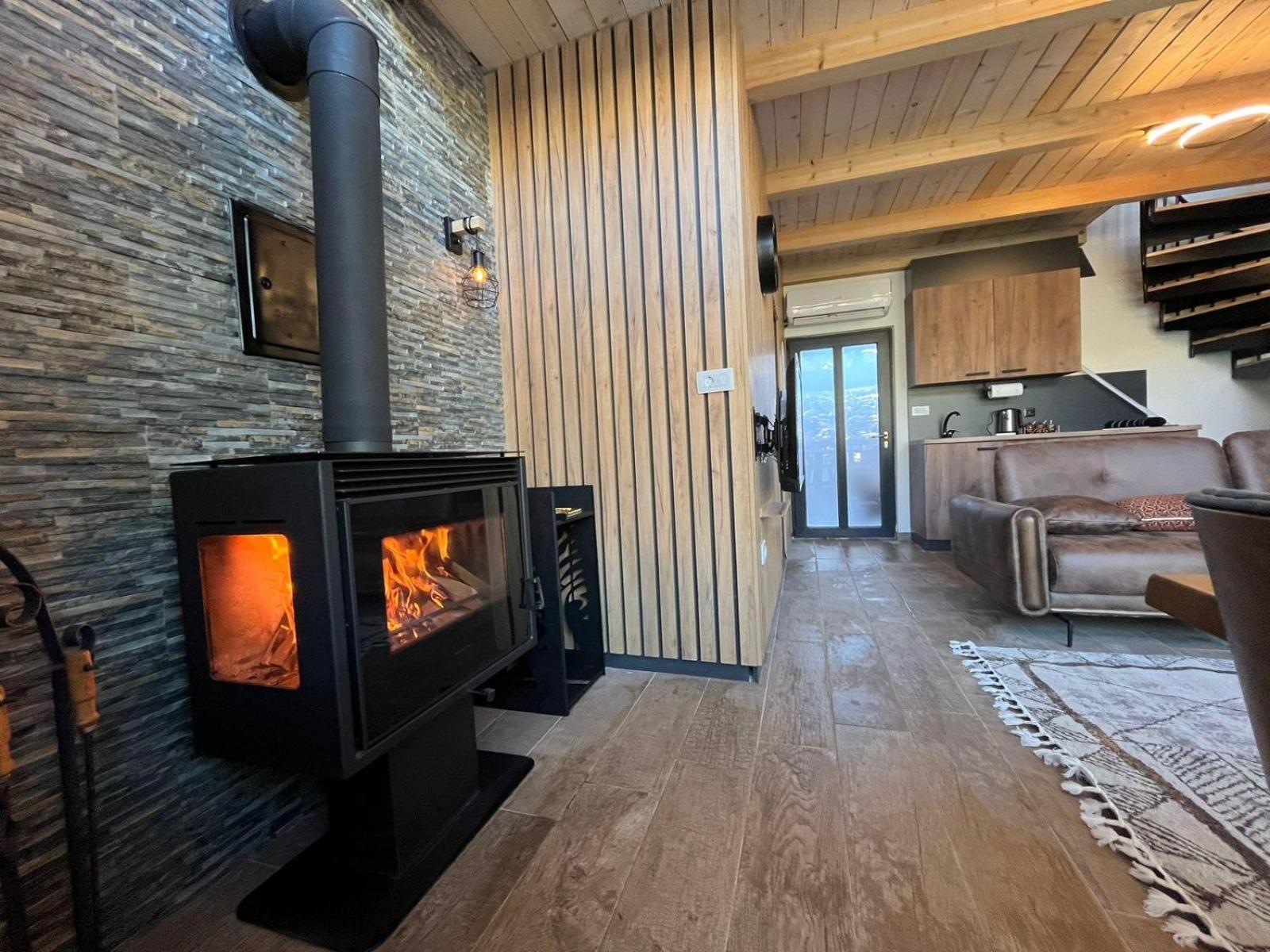 Bujtinat Lisa Appartement Boge Buitenkant foto