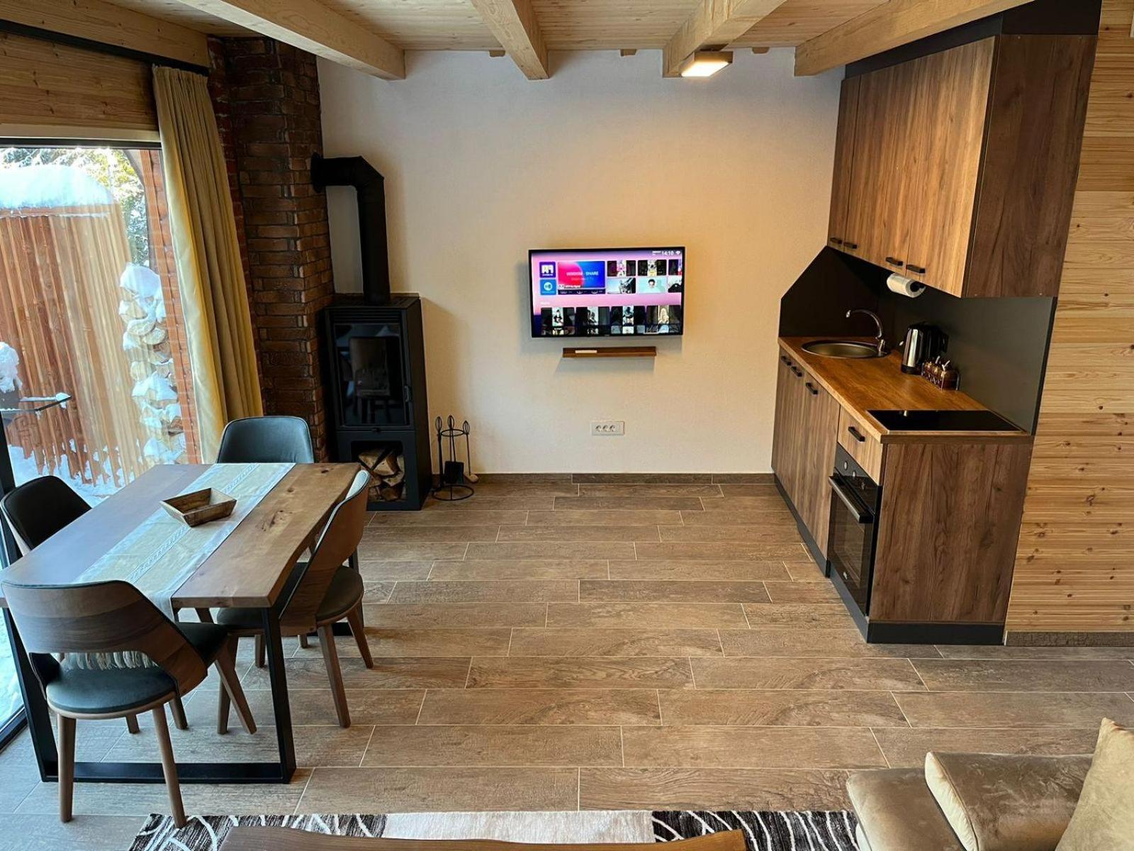 Bujtinat Lisa Appartement Boge Buitenkant foto
