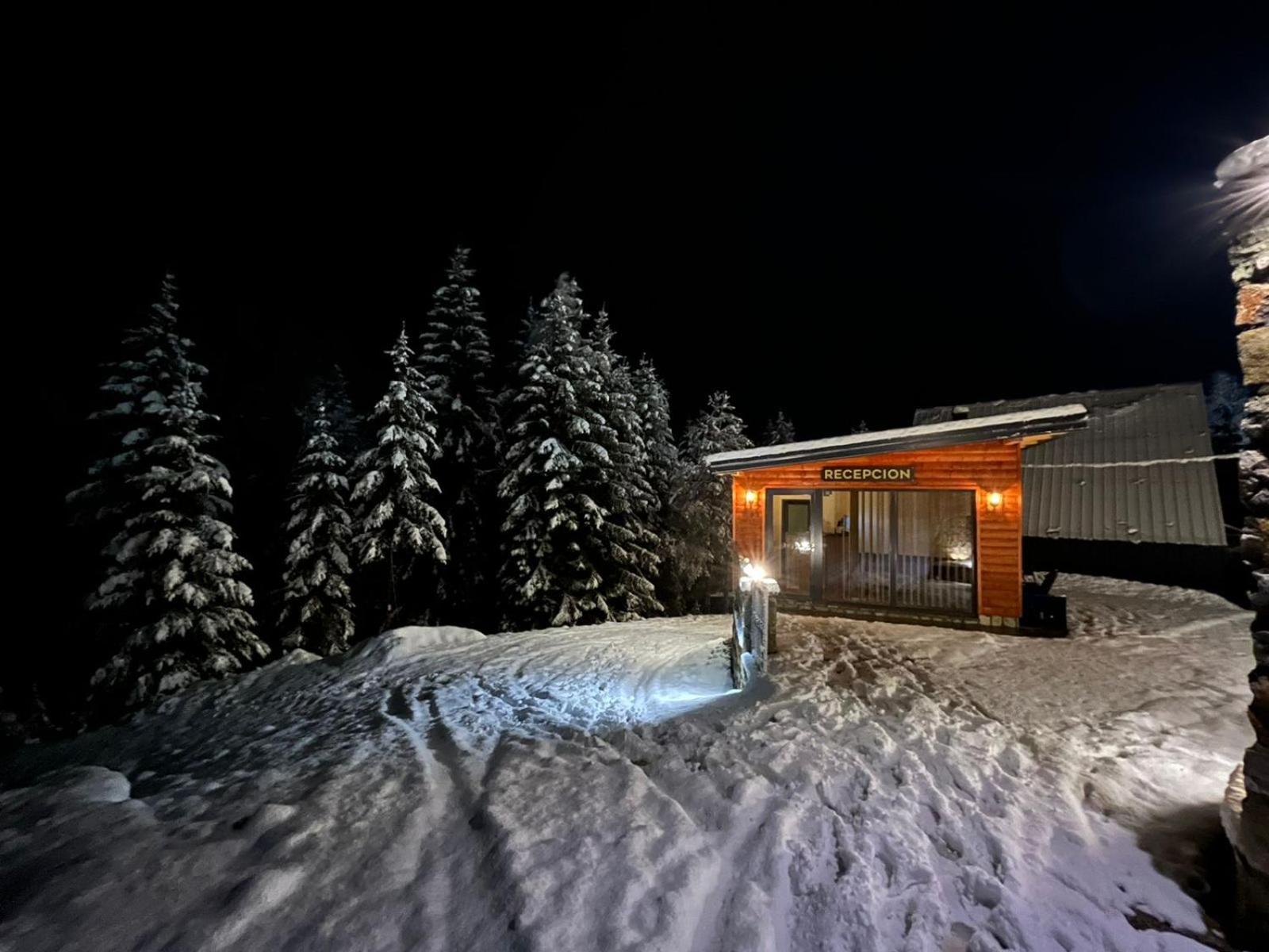Bujtinat Lisa Appartement Boge Buitenkant foto